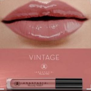 Anastasia Beverly hills